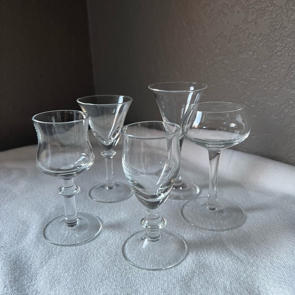 vintage Royal Bavarian Crystal cordial glasses. - Picture 7 of 12